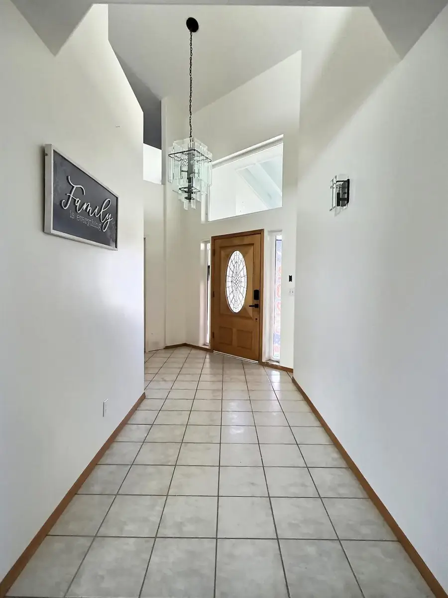 236 Hill View Lane, Coalinga, CA 93210 - #3