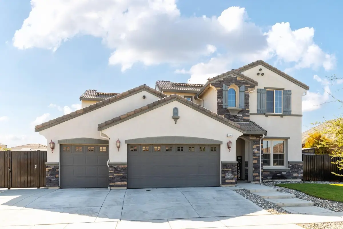 1140 Ridge Creek Estates Way, Dinuba, CA 93618 - #1