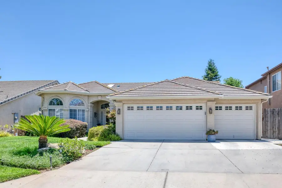 1671 E Granada Avenue, Fresno, CA 93720 - #3