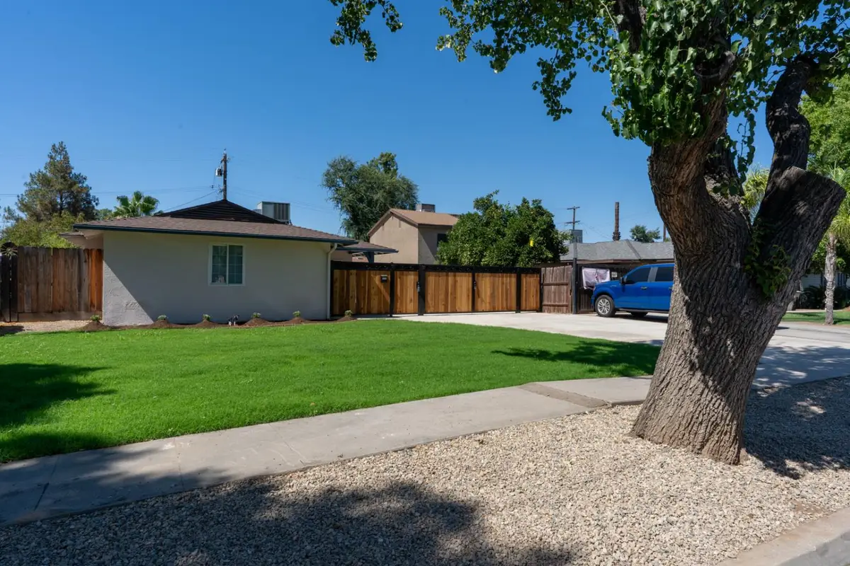 1013 E Garland, Fresno, CA 93704 - #1