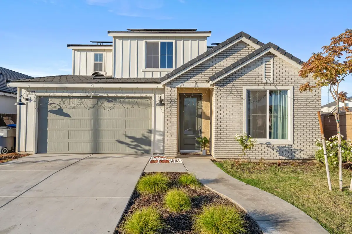 7020 W Holland Avenue, Fresno, CA 93723 - #1