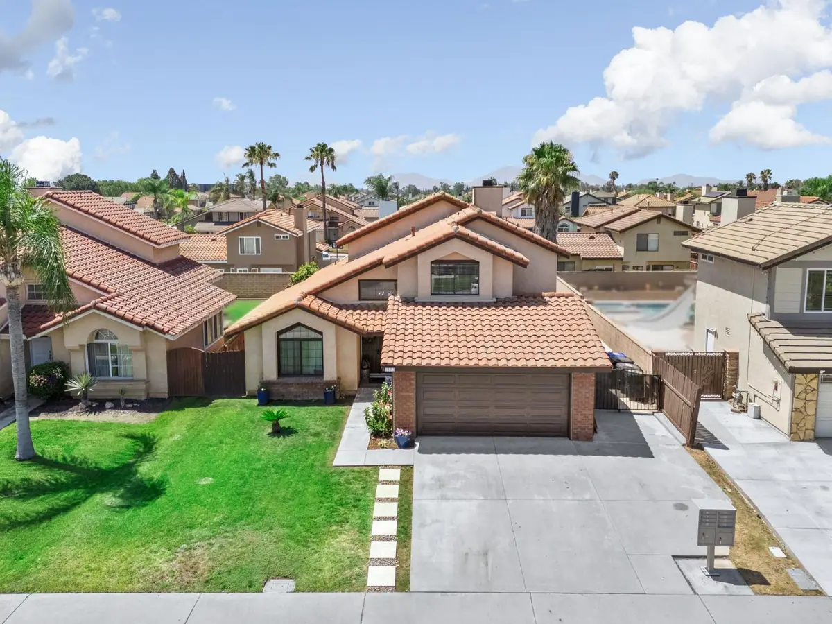 17253 Dolphin Street, Fontana, CA 92336 - #1