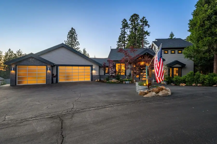 42499 Bretz Point Lane, Shaver Lake, CA 93664 - #2