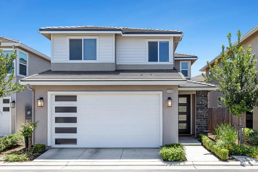 3748 Longford Way, Clovis, CA 93619 - #2