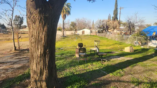 3911 Jensen Avenue E, Fresno, CA 93725