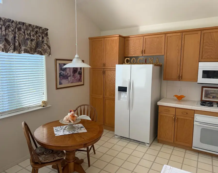 5783 W Decatur Avenue, Fresno, CA 93722 - #3