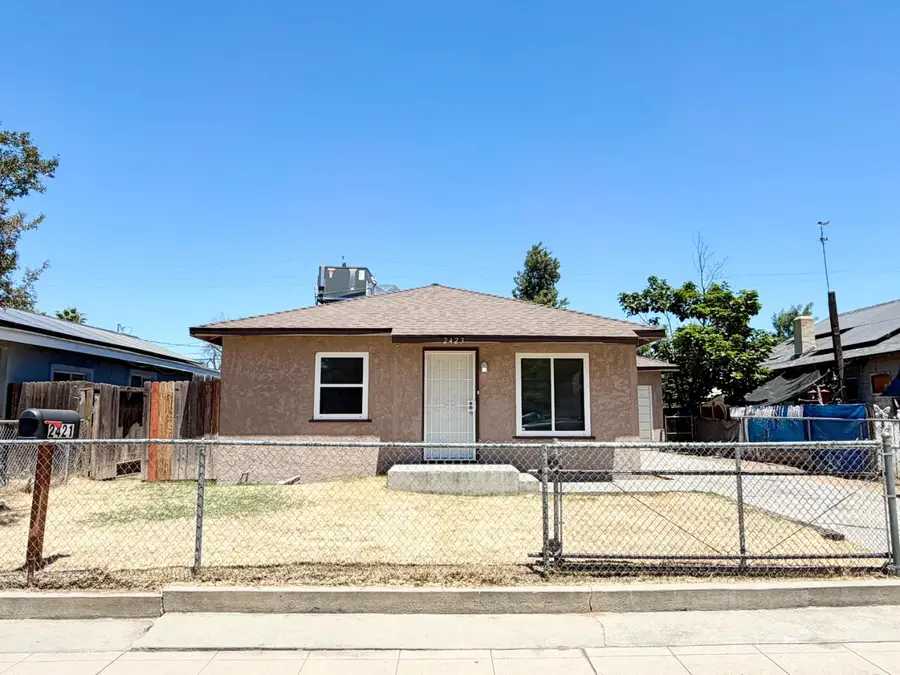 2421 E Clay Avenue, Fresno, CA 93701 - #3