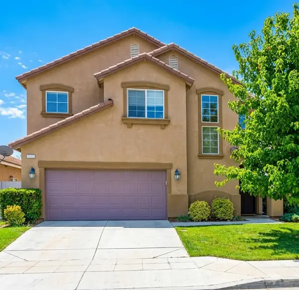 6653 E Braly Avenue E, Fresno, CA 93727