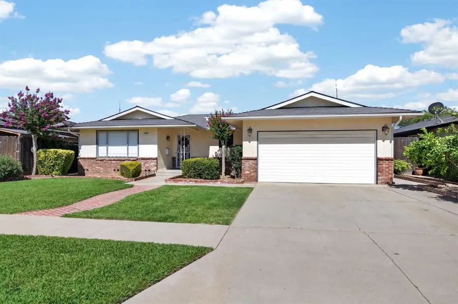 6594 N Woodrow Ave, Fresno, CA 93710 - #2