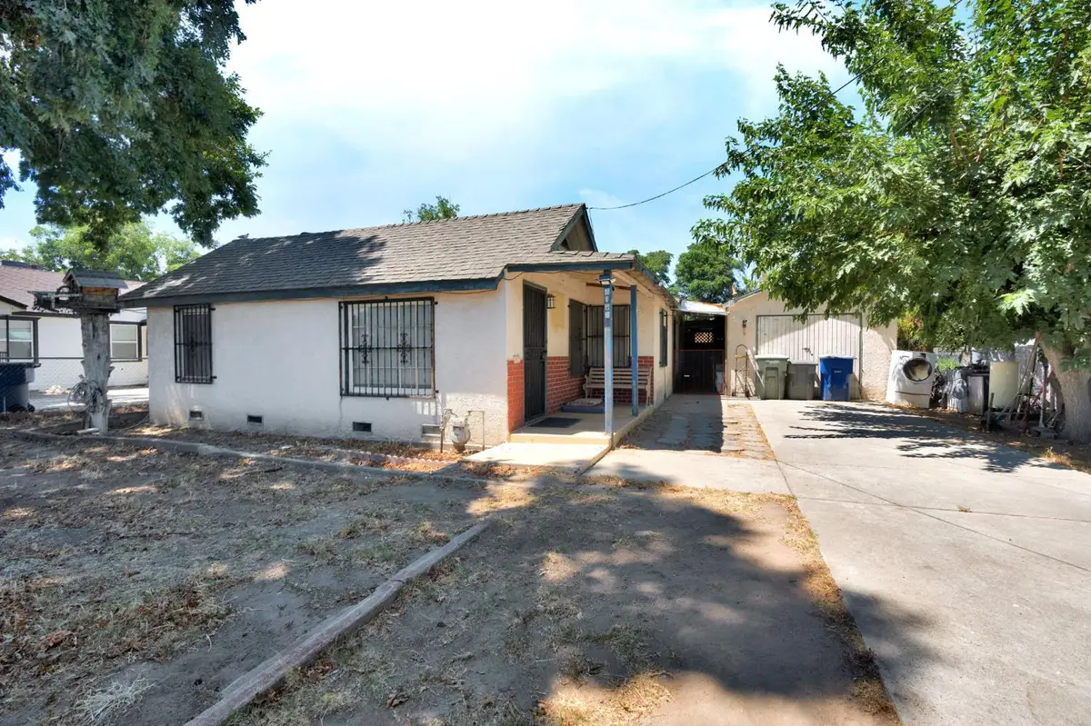 4163 E Clay Avenue, Fresno, CA 93702 - #1