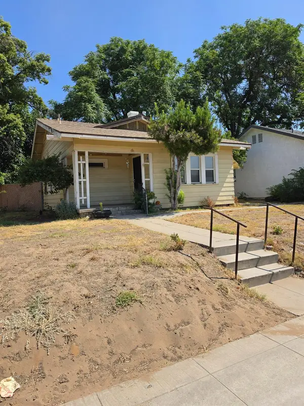 3247 E Butler Avenue, Fresno, CA 93702