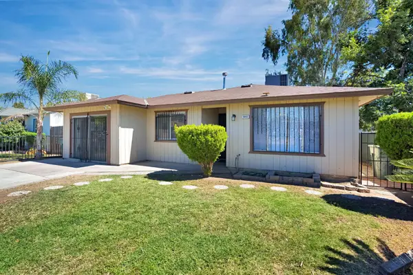 3842 E White Avenue, Fresno, CA 93702
