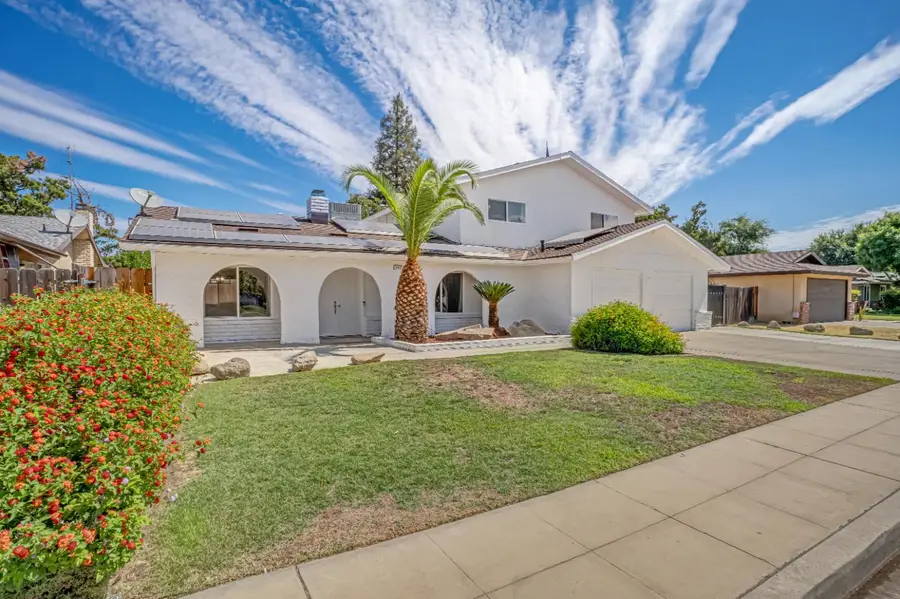 857 Los Altos Avenue, Clovis, CA 93612 - #2