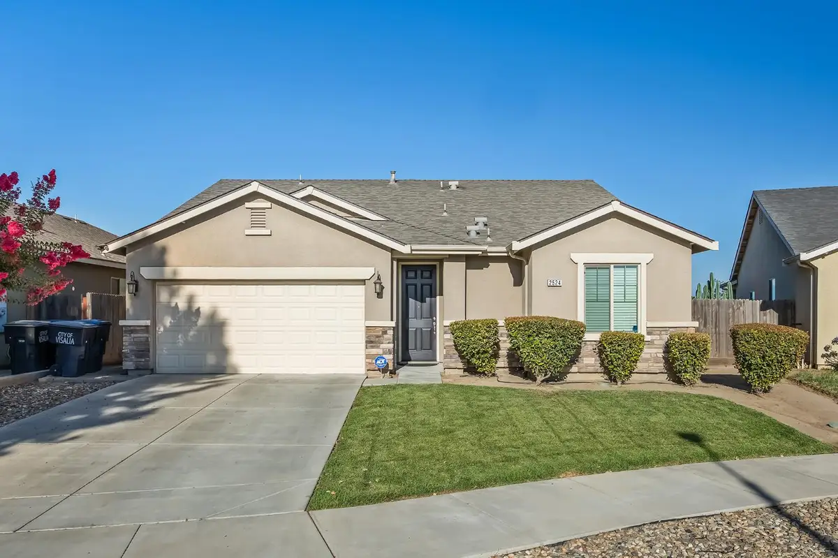 2524 S Grand Street, Visalia, CA 93292 - #1