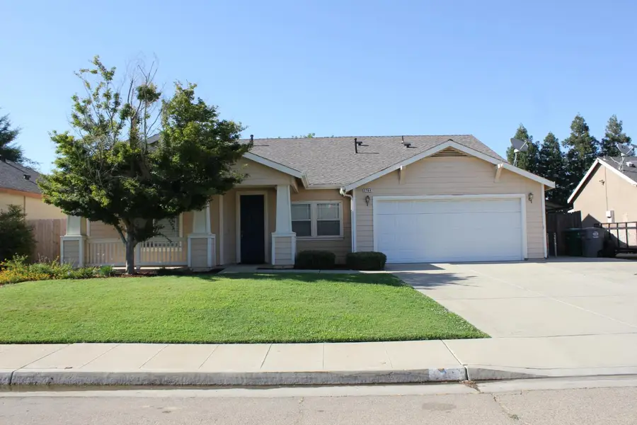2764 Holt Avenue, Sanger, CA 93657 - #2