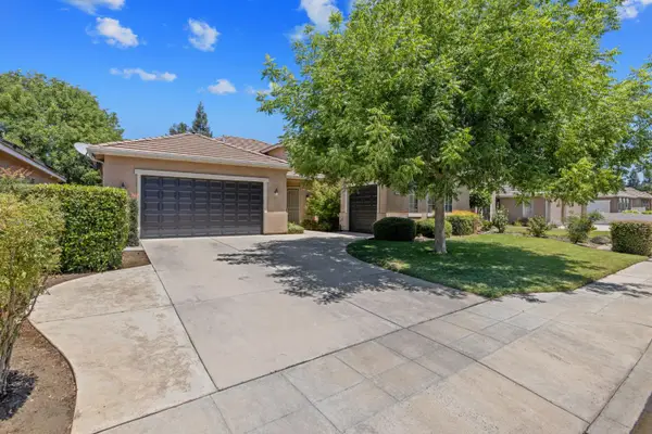 2715 Bellaire Avenue, Clovis, CA 93611