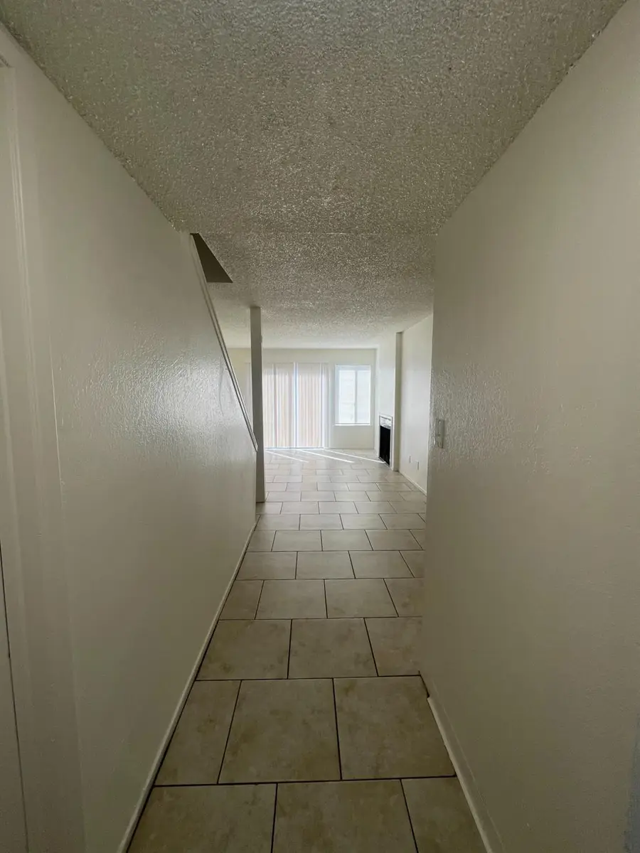 1221 N Peach Avenue #152, Fresno, CA 93727 - #3