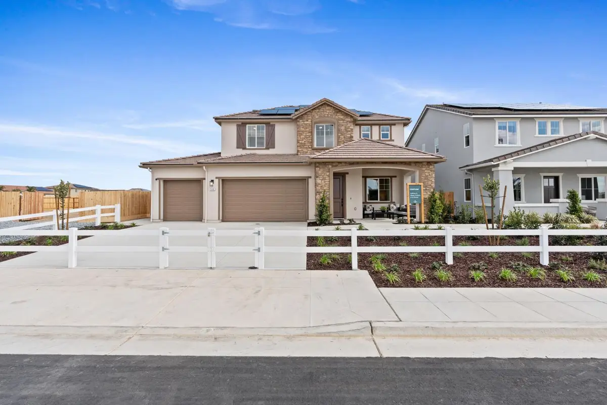 348 N Vista Ave, Fowler, CA 93625 - #1