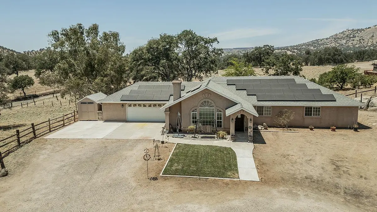 14176 Oak View Drive, Prather, CA 93651 - #1