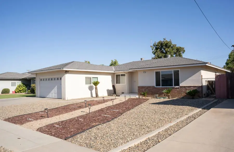 663 E Sample Avenue, Fresno, CA 93710 - #3