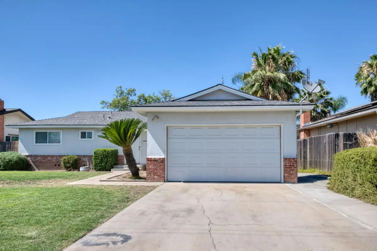 619 W Indianapolis Avenue, Clovis, CA 93612 - #1