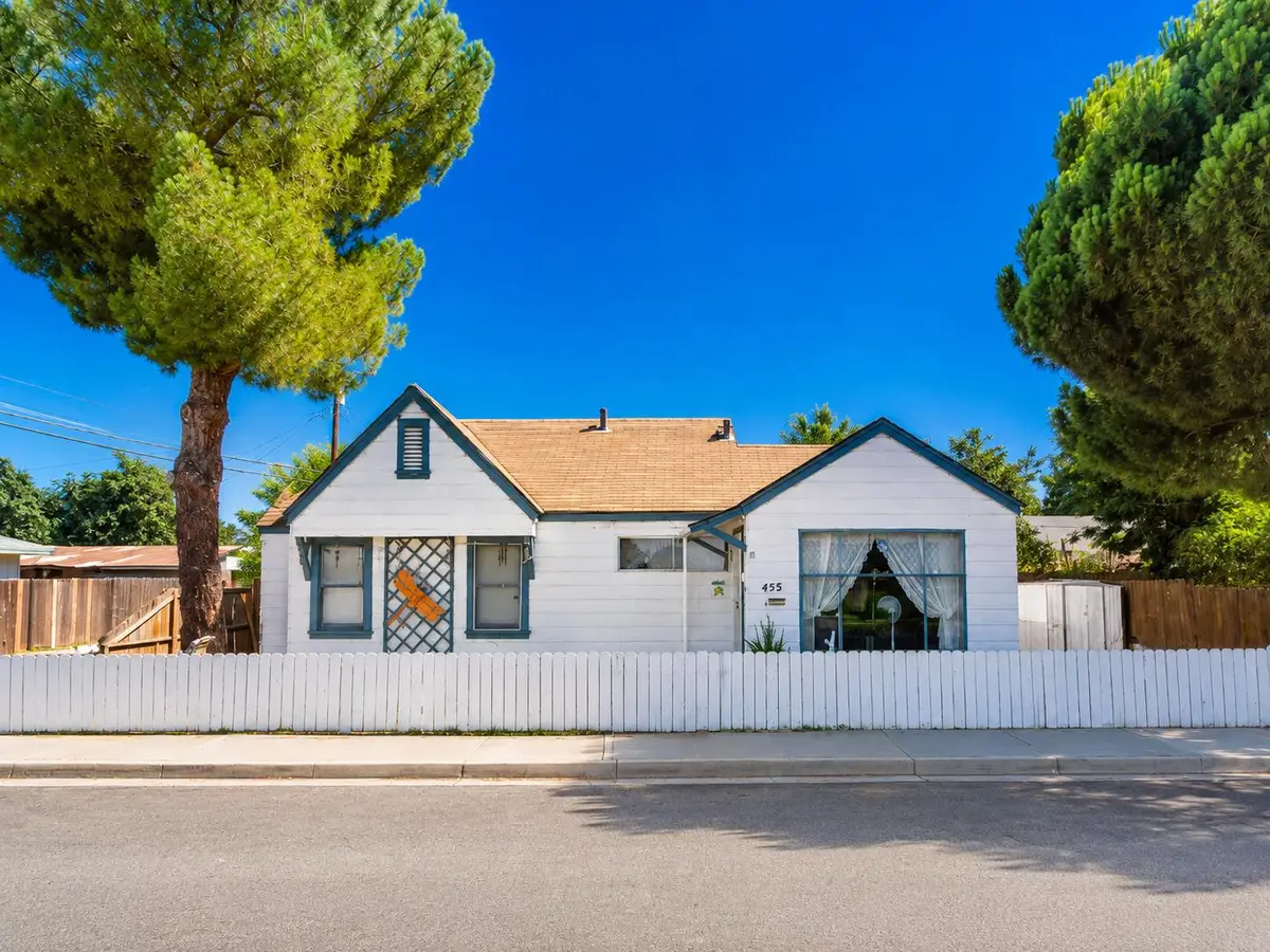 455 Baker Street, Coalinga, CA 93210 - #1