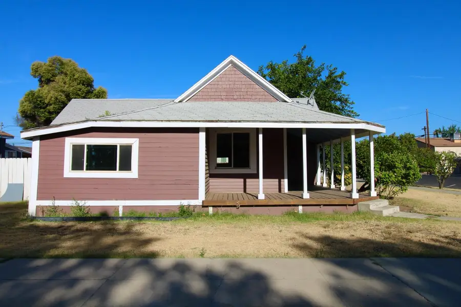 432 4th Street, Clovis, CA 93612 - #2