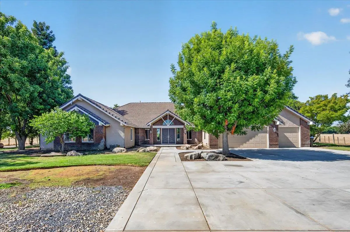12228 Tollhouse Road, Clovis, CA 93619 - #1