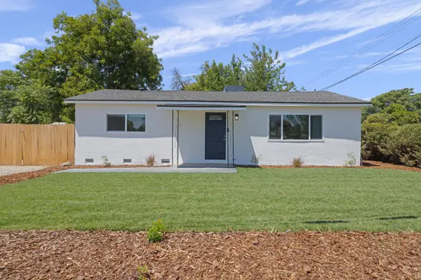 1001 12th Street, Orange Cove, CA 93646
