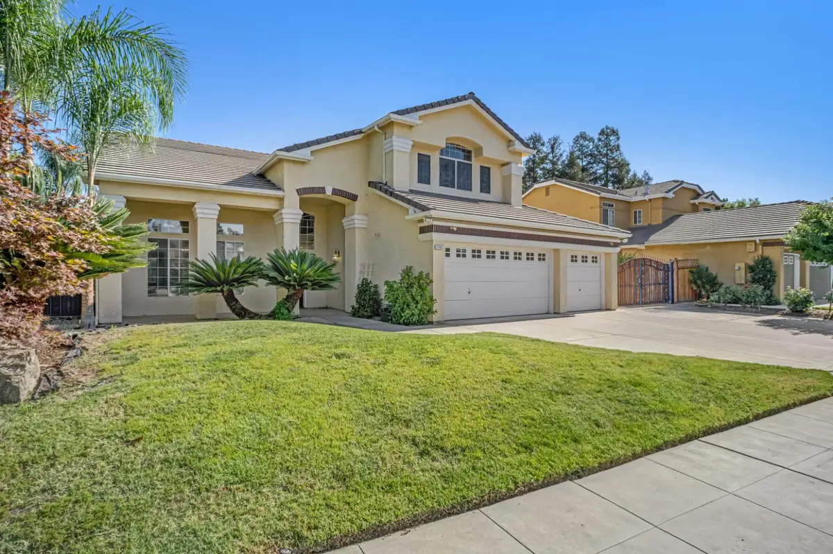 2463 Twain Avenue, Clovis, CA 93611 - #1