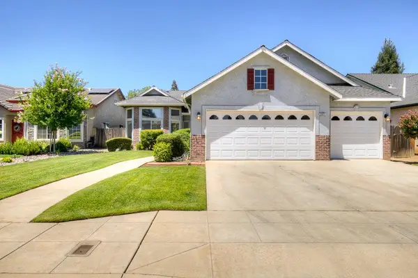 2671 Rall Avenue, Clovis, CA 93611