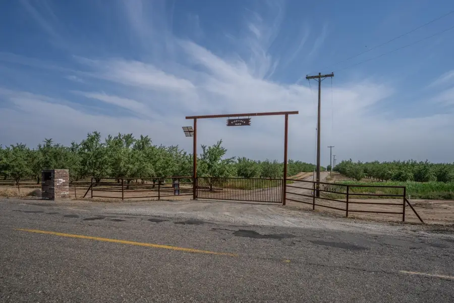 14155 Buchanan Hollow, Le Grand, CA 95333 - #2