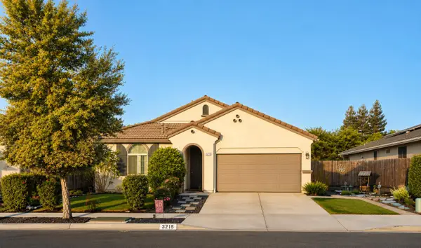 3215 S Meadowbrook Street, Visalia, CA 93292