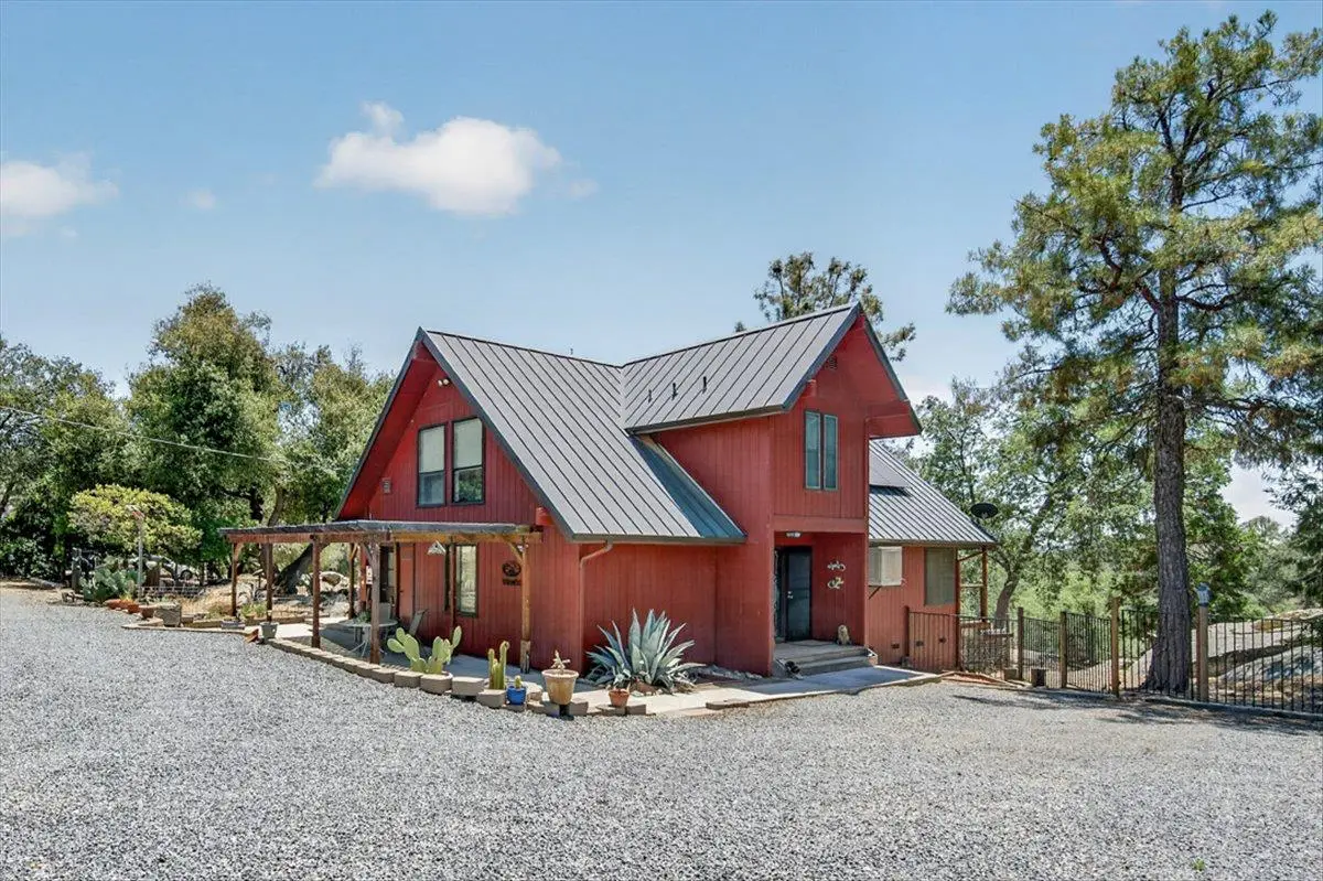 45894 Farmstead Road, Coarsegold, CA 93614 - #1