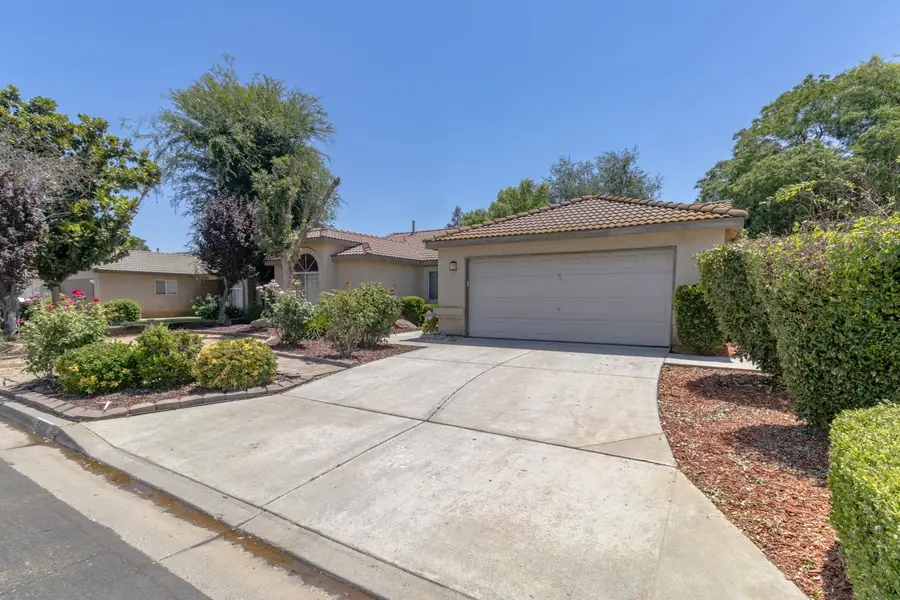 5438 N State Street, Fresno, CA 93722 - #3
