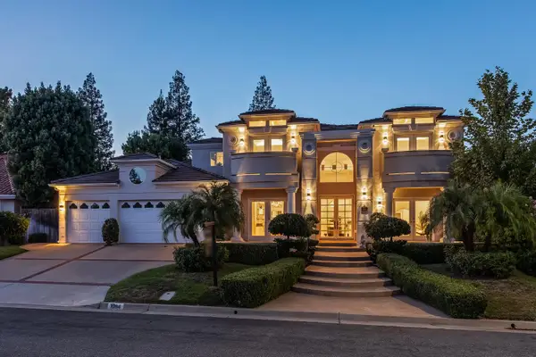 1094 E Newhall Drive, Fresno, CA 93720