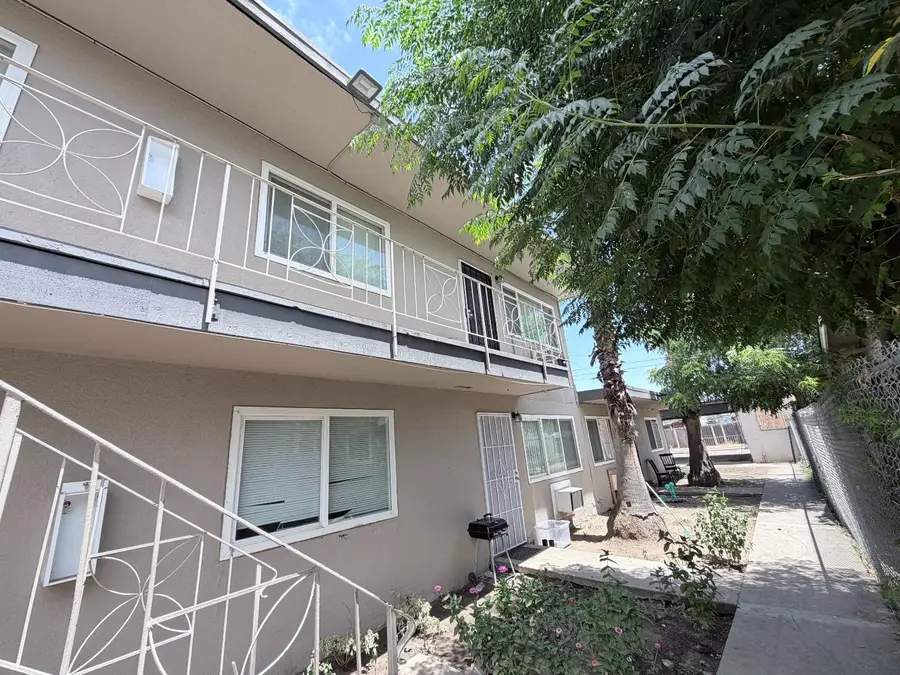 382 N Glenn Avenue #A-E, Fresno, CA 93701 - #3