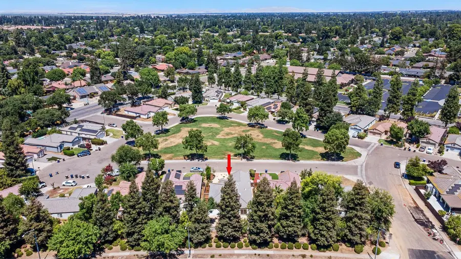 6337 N Rafael Avenue, Fresno, CA 93711 - #2