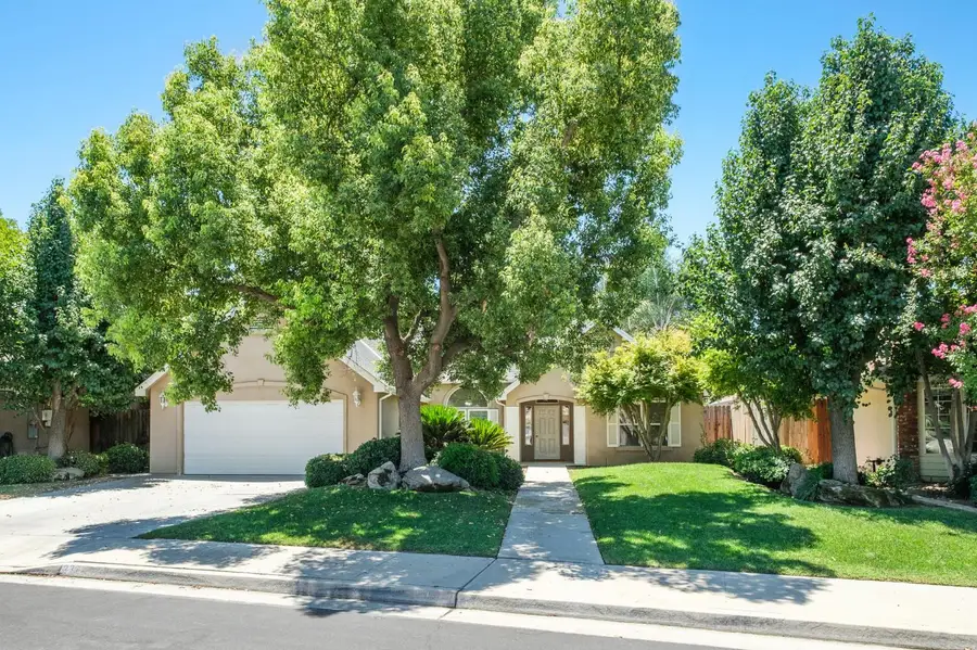 2370 Skansen Street, Kingsburg, CA 93631 - #2