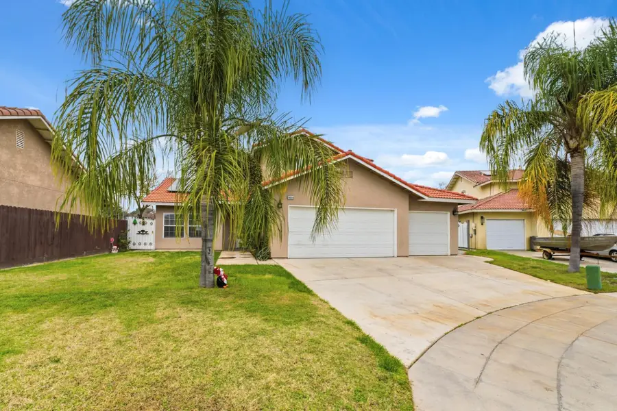 5028 W Robinson Avenue, Fresno, CA 93722 - #3