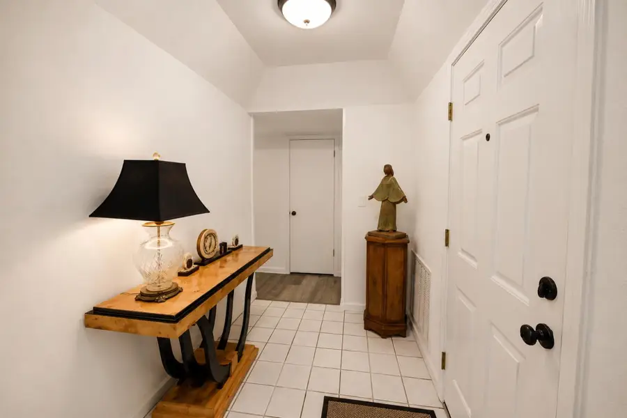 1935 W Santa Ana Avenue, Fresno, CA 93705 - #3