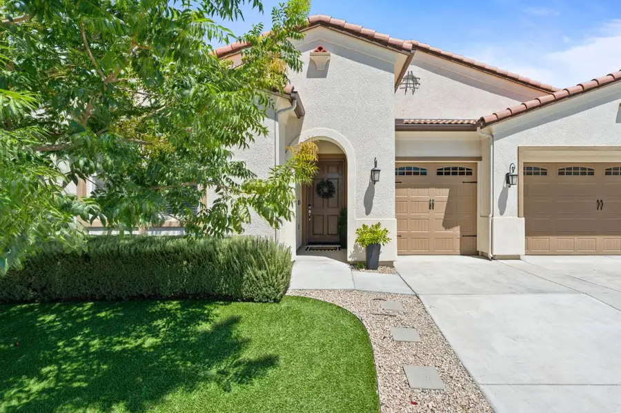 3283 Soledad Avenue, Clovis, CA 93619 - #3