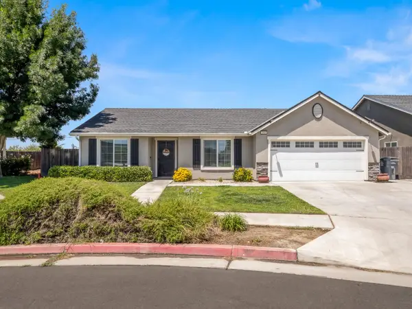 391 Rosewood Avenue, Sanger, CA 93657