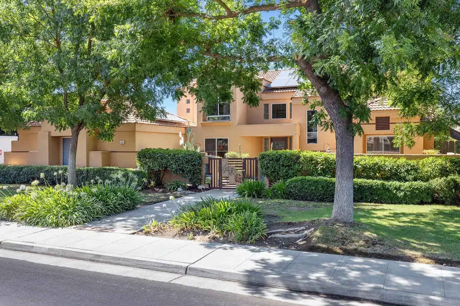 2062 Richert Avenue, Clovis, CA 93611 - #3
