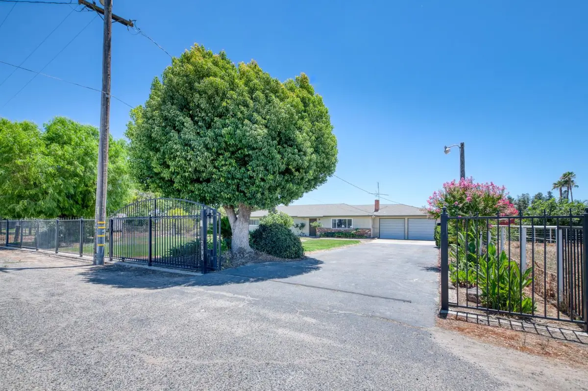 7895 W Mckinley Avenue, Fresno, CA 93723 - #1