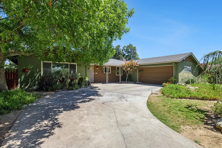 606 W Rialto Avenue, Fresno, CA 93705 - #3
