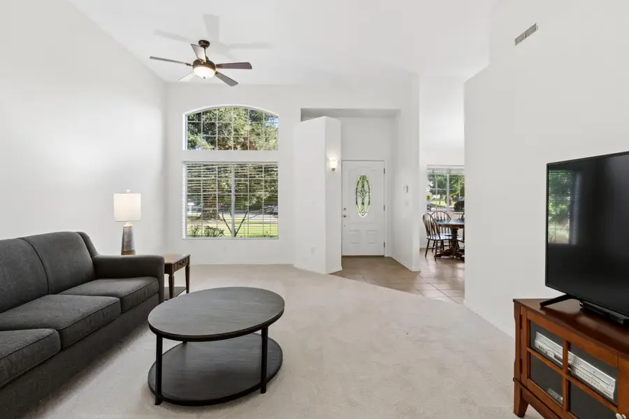 1194 E Le Parc Drive, Fresno, CA 93720 - #3