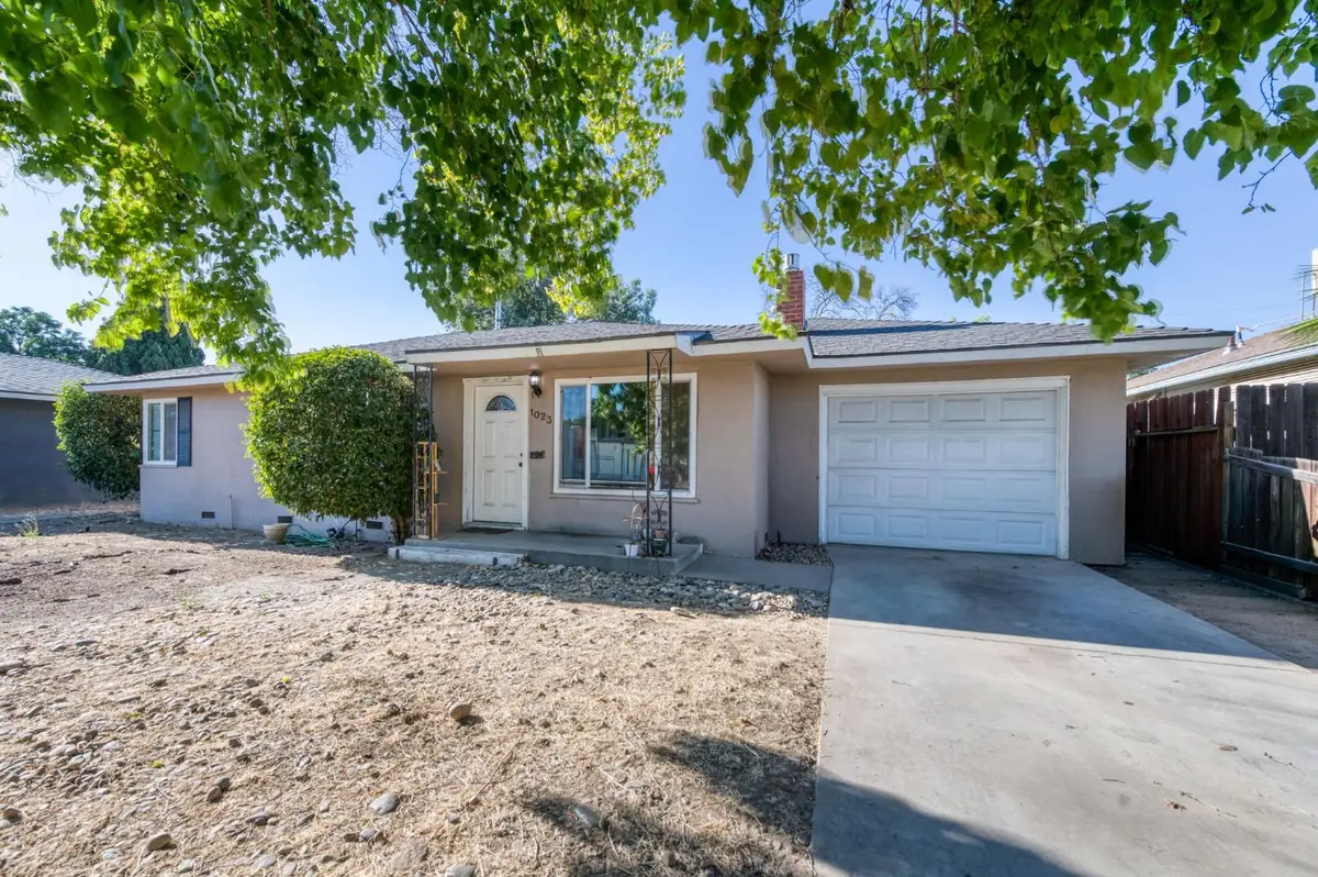 1023 E Lansing Way, Fresno, CA 93704 - #1