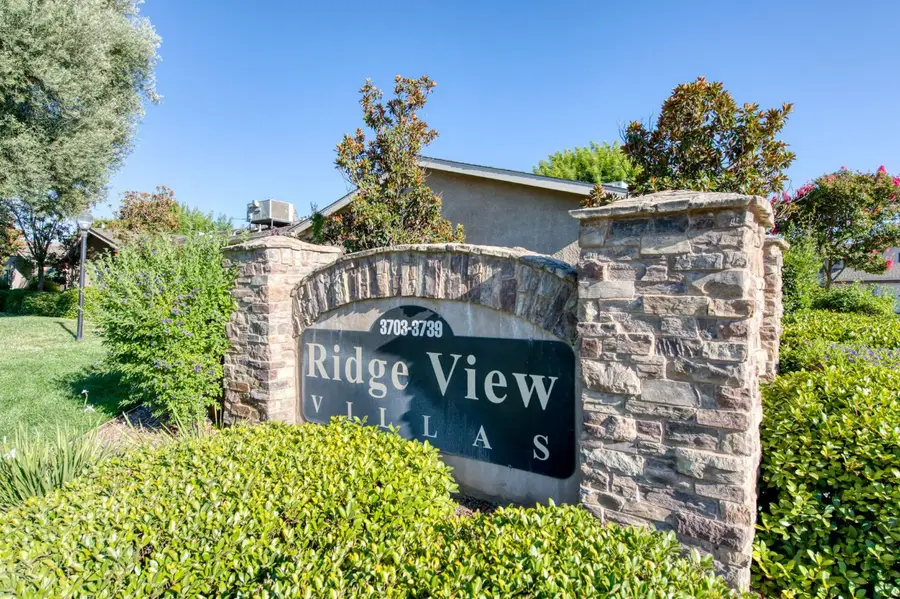3703 W Bullard Avenue #113, Fresno, CA 93711 - #2