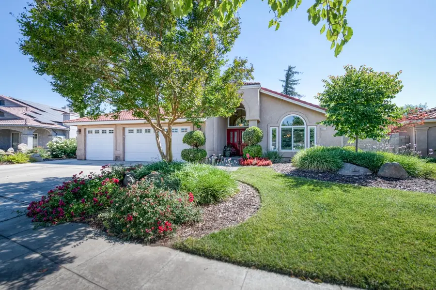 3055 Fairmont Court, Madera, CA 93637 - #3